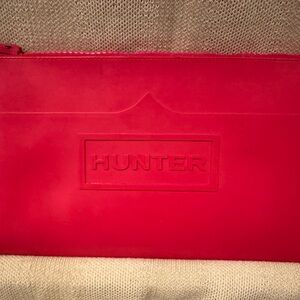 Hunter x Target Hot Pink Waterproof Zippered Pouch